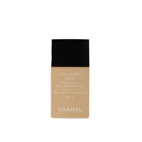 chanel vitalumière aqua ultra-light skin perfecting makeup spf15